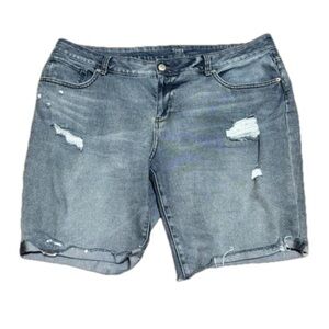 Time and Tru Denim Blue Jean Shorts Distressed Jorts Plus Women Size 20